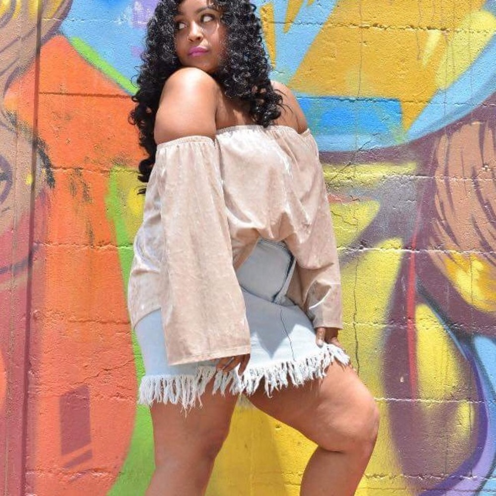 Plus size 2XL velvet cream shirt.